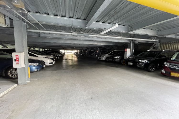 シティテラス板橋蓮根の自走式・平置駐車場